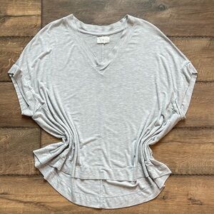 L&G•Gray Dolman Sleeve Asymmetrical Tee